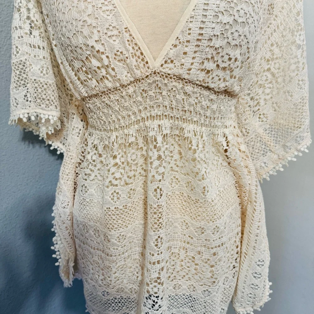 Xhilaration Women Bohemian Cream‎ V-Neck Lace Swim Cover Up Top Sz M